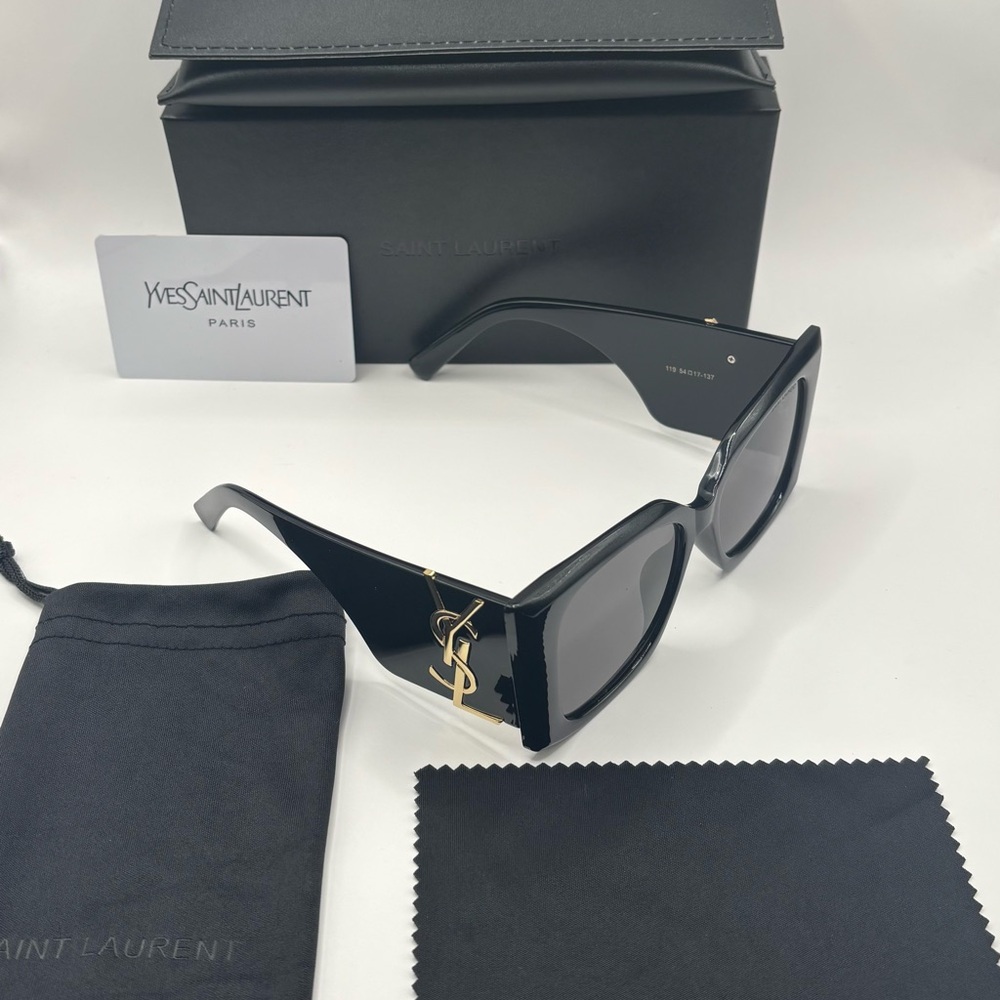 Saint Laurent Black Square Sunglasses - Picture 7 of 7